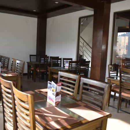 Hotel Royal Inn Murree Kültér fotó